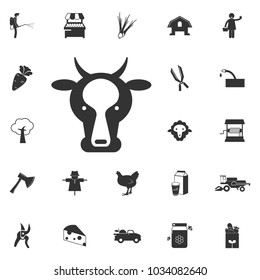 cow face icon. Element of farming and garden icons. Premium quality graphic design icon. Signs, outline symbols collection icon for websites, web design, mobile app on white background