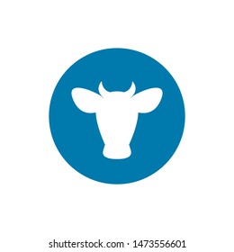 Cow head icon. Cow head silhouette. Farm animal sign. Vector illustration.