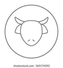 Cow head line icon.
