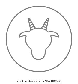 Cow head line icon.