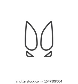 Cow paw print line icon. linear style sign for mobile concept and web design. Cow animal hoof print outline vector icon. Symbol, logo illustration. Vector graphics