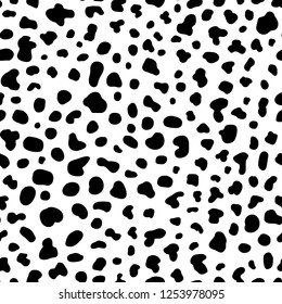 Cow skin texture seamless pattern. Black and white background. Animal print design. Wallpaper for apparel, textile, wrapping paper, etc. Vector illustration. 