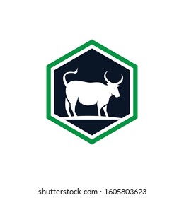 Cow vector icon illustration design