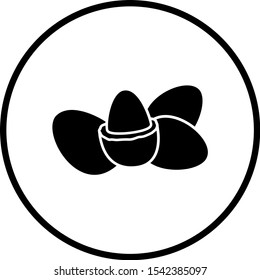 cracker nuts or japanese style peanuts symbol