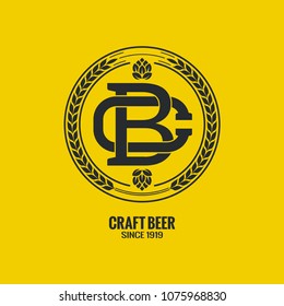 logotipo de cerveza artesanal sobre fondo amarillo