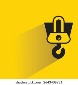 ícone de gancho de guindaste com sombra no plano de fundo amarelo