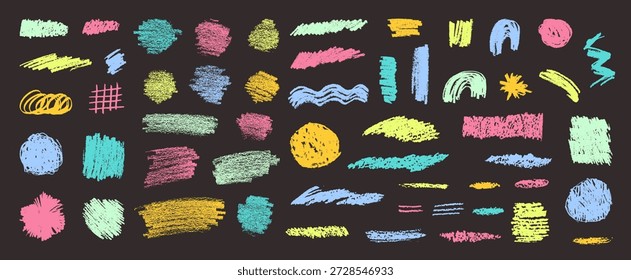 Escova de giz de cera. Rabiscos de giz em cores pastel. Conjunto de linhas de lápis vetorial. Círculos texturizados, quadrados, ziguezague e arco-íris formas. Esfregaços de pastel secos, rabiscos, arranhões. Filhos na lousa