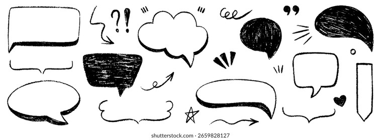 Conjunto de doodle de burbujas de discurso de crayón. Marco de comunicación dibujado a mano del lápiz de tiza, globo de conversación cómica en estilo de boceto. Nube del texto del doodle del globo del diálogo del lápiz de los niños. Ilustración vectorial