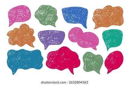 Conjunto De Vetores De Bolhas De Fala De Crayon. Coleção De Formas De Nuvens De Fala De Rabisco De Giz. Quadros de diálogo de textura do pincel desenhado à mão com cores do pastel. Lápis Elementos de Ênfase Carvão Doodle Fale Balões Pacote