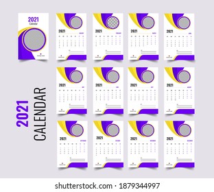 Creativo 2021 с diseño alendar. Conjunto de 12 meses. 2021. La semana comienza el domingo. Diseño de calendario. Plantilla de página de calendario editable A4, formato A3. Vertical. Resumen de ilustración vectorial artística. 10.