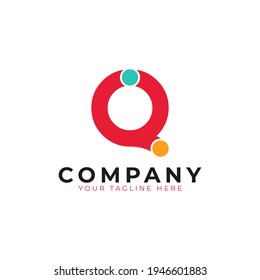 Creative Abstract Initial Letter Q Logo. Colorful Rounded Line with Dots. Usable for Business and Branding Logos. Flat Vector Logo Design Ideas Template Element. Eps10 Vector