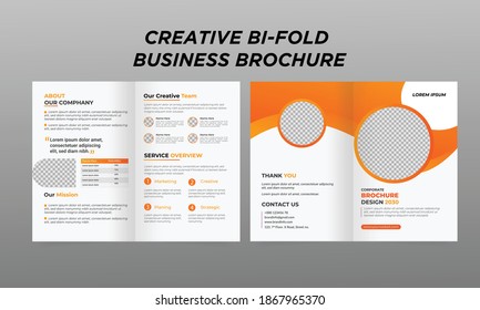 Diseño de plantillas de folletos comerciales creativos de doble filo