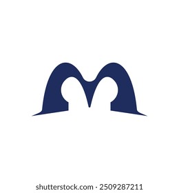 Diseño de Logo M azul creativo.