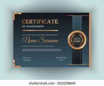 Diseño creativo de plantilla de certificado de plantilla de certificado de reconocimiento con el mejor símbolo de premio y formas y distintivo azul y dorado
