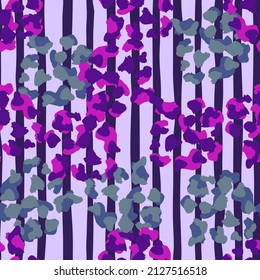 Creative cheetah camouflage seamless pattern. Camo leopard elements background. Irregular animal fur shapes endless wallpaper. Design for fabric, textile print, wrapping, cover. Vector illustration