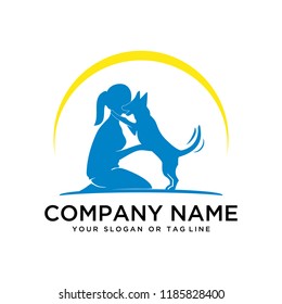 Creative design logo ideas training dogs on a white background become a brand symbol for your business, the concept of dog training icons