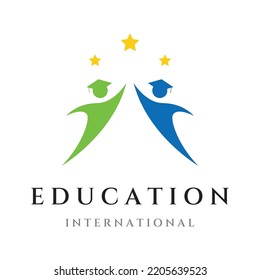 Diseño creativo del logo educativo de los estudiantes con un signo de sombrero, libro, lápiz o pluma. Inspirados por estudiantes graduados. Logo para universidades, academias de educación y escuelas.