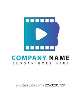 Designvorlage für kreative Filmstreifen-Logos. Abstrakter Farbverlauf-Streifen-Vektorgrafik. Multimedia-Play-Symbol