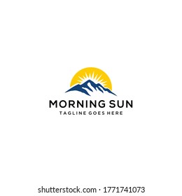 Ilustración creativa Vector de diseño de logotipo de montaña sencillo