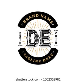 Creative initial letter DE retro vintage hipster and grunge vector logo design template Vector illustration

