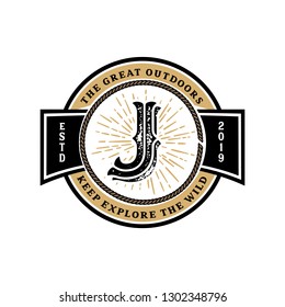 Creative initial letter J retro vintage hipster and grunge vector logo design template Vector illustration
