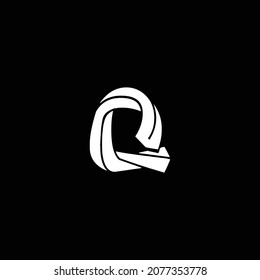 Creative Innovative Initial Q logo. Q Letter Minimal luxury Monogram. Professional initial design. Premium Business typeface. Alphabet symbol and sign.