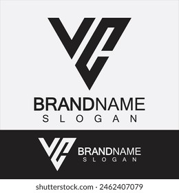 Forma de triángulo invertido con logotipo de monograma CV o VC con letra creativa.