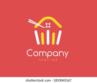 Kreatives Logo kombiniert Nudeln mit einem Haus oder Restaurant. Geeignet für Geschäftsreisende und andere Restaurants.