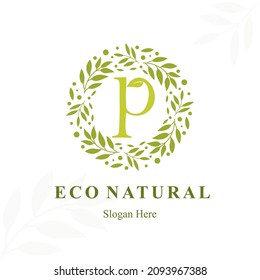 Carta P creativa moderna inicial con marco de hojas de círculo para la moda ecológica, belleza cosmética, maquillaje, jabón, servicio de consultoría ambiental Diseño de vectores con logotipo empresarial