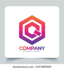 Plantilla Creativa De Logotipo Carta Moderna Q, Color De Gradiente Con Concepto Creativo. Plantilla de logotipo mínimo Q para carta de presentación comercial de empresa digital.