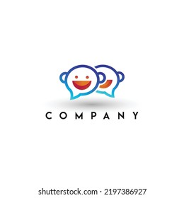 Cara de sonrisa moderna creativa con el logo vectorial del signo de charla burbuja