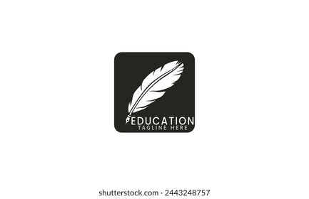 Plantilla de logotipo de educación en línea creativa aislada sobre fondo blanco.