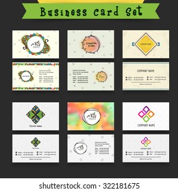 Conjunto creativo de tarjetas de visita, tarjetas de nombre o tarjetas de visita con presentación frontal y posterior.