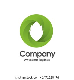 creative simple circle innovation green leaf ecology nature element vector icon
