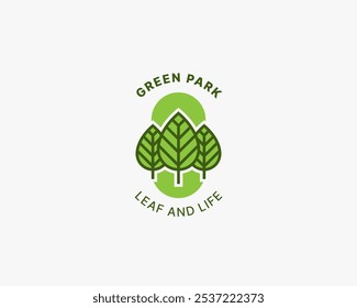 Logotipo creativo simple del árbol verde de la mono línea