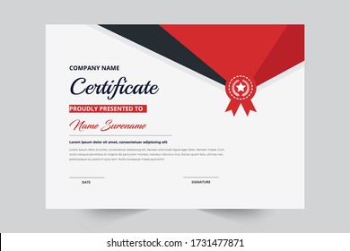 Plantilla de certificado de estilo creativo con plantilla de vector de placa