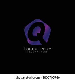 Creative and Unique Vector Logo Design of Q Alphabet.The Letter is Enclosed in a Rounded Pentagon Sign.Purple Colored with Pink Shade Alphabetic Logo Design of Letter Q
