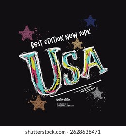 Design de tipografia com tema criativo dos EUA com letras vibrantes no estilo de esboço e decorações de estrelas. O conceito de moda urbana promove o orgulho americano, a moda e a influência de Nova York. Perfeito para camiseta.