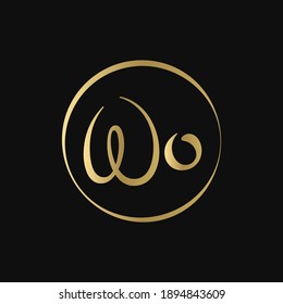 Plantilla vectorial de diseño del logotipo de color de lujo creativo WO Gold