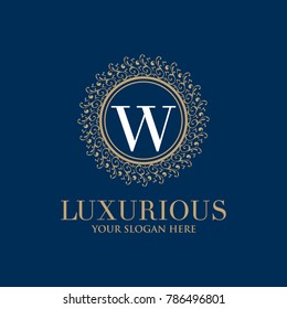 Crests logo,Hotel logo, luxury letter monogram vector logo design, Fashion brand identity,Vector logo template