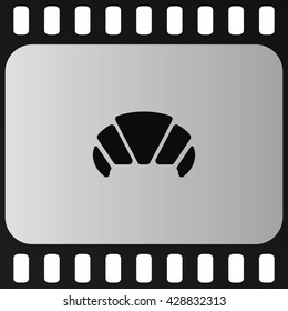 Croissant icon.