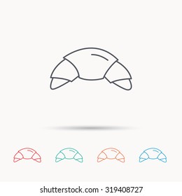 Croissant icon. Bread bun sign. Traditional french bakery symbol. Linear icons on white background. Vector