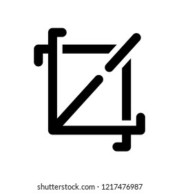 Crop icon. Trendy Crop logo concept on white background from User Interface and Web Navigation collection. Suitable for use on web apps, mobile apps and print media.