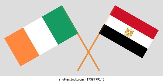 Gekreuzte Flaggen Ägyptens und Irlands