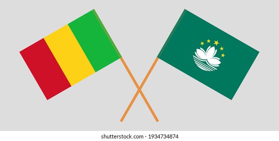 Crossed flags of Mali and Macau. Official colors. Correct proportion