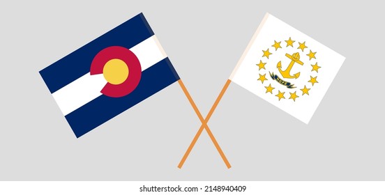 Banderas cruzadas del estado de Colorado y el estado de la isla Rhode. Colores oficiales. Proporción correcta. Ilustración del vector
