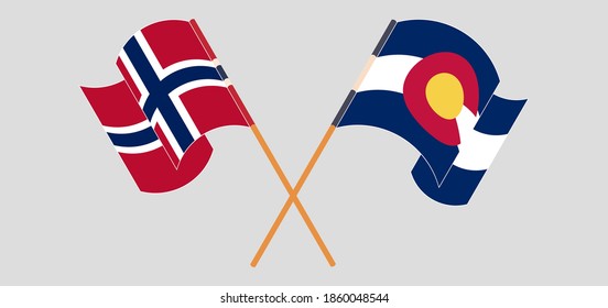 Überquerte und wehende Flaggen Norwegens und des Staates Colorado