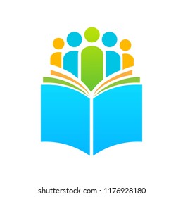 crowd book logo