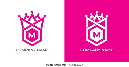 Símbolo del logotipo combinado de corona y hexagón con plantilla del logotipo de la letra M. Vector