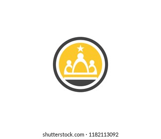 Crown Logo Template vector illustration